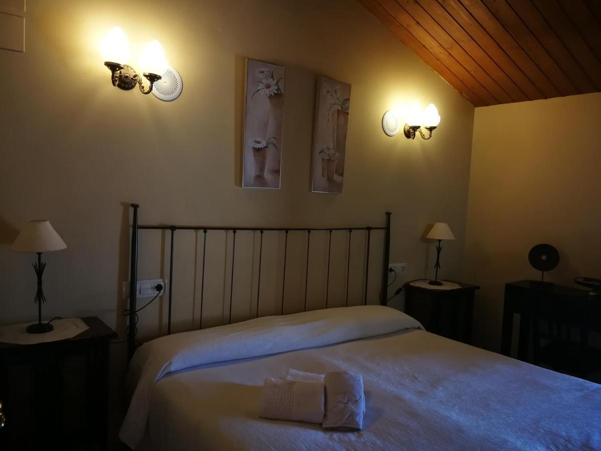 La Bodega Del Camino Aka Albergue On Thele Lorca  Екстер'єр фото
