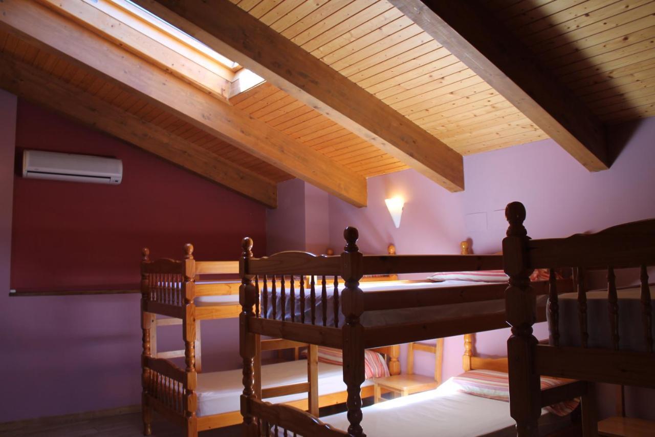 La Bodega Del Camino Aka Albergue On Thele Lorca  Екстер'єр фото